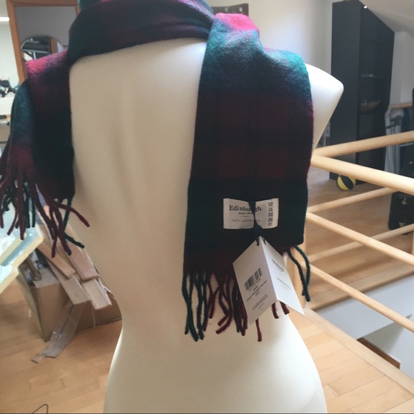 Edinburgh luxury Lamb’s wool 🥰 - Picture 6 of 10
